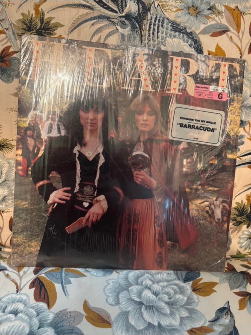 Vintage Little Queen Heart Album